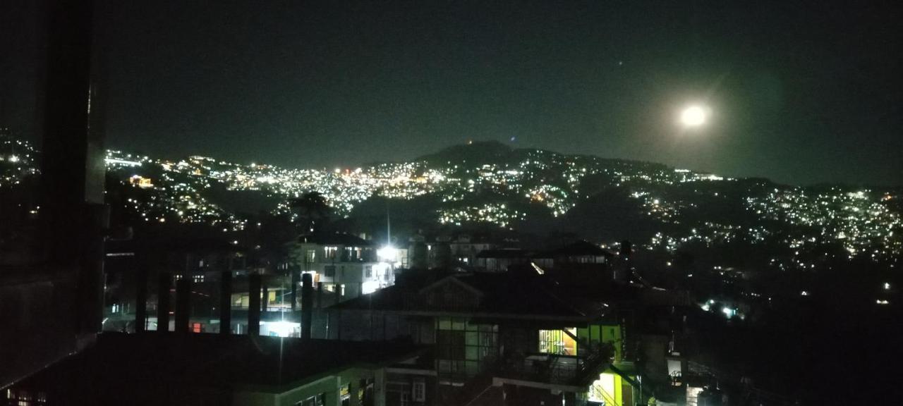 Thakur Homes- Couple And Family Friendly Homestay Shimla Dış mekan fotoğraf