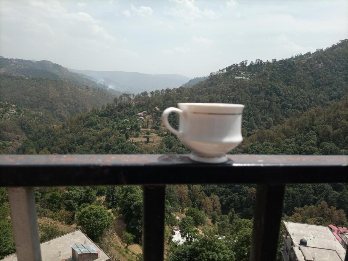 Thakur Homes- Couple And Family Friendly Homestay Shimla Dış mekan fotoğraf