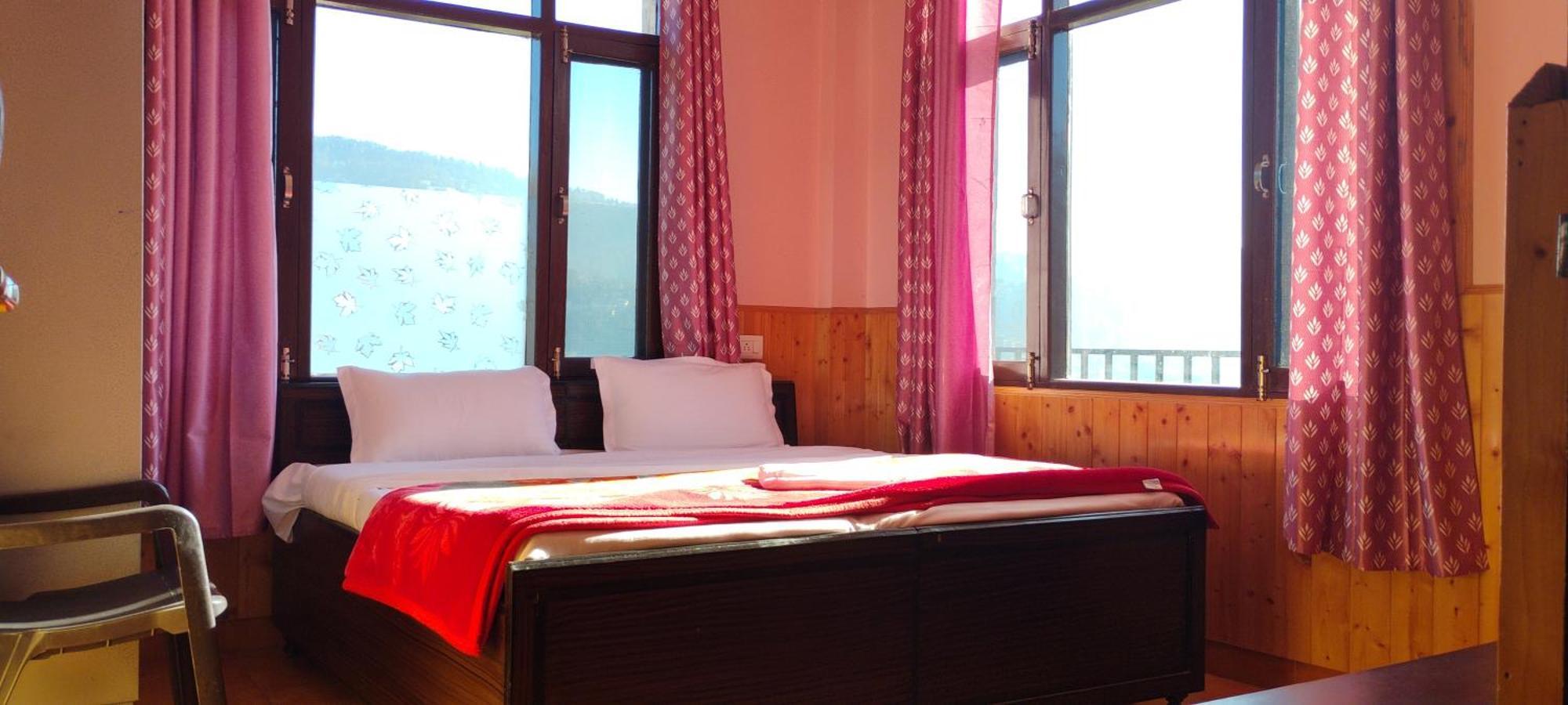 Thakur Homes- Couple And Family Friendly Homestay Shimla Dış mekan fotoğraf